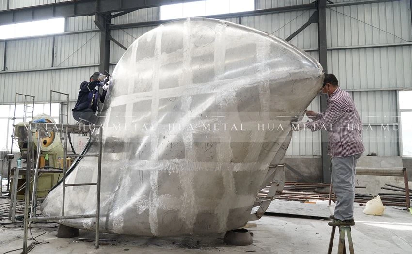 Welds treatment of the Pulsing heart sculpture