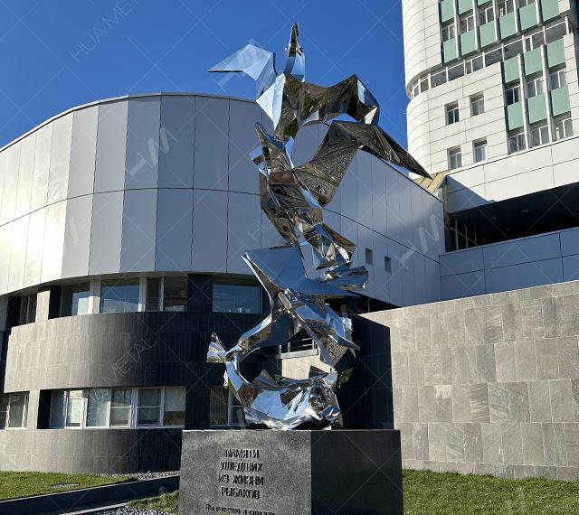 Stainless steel monument sculpture 02
