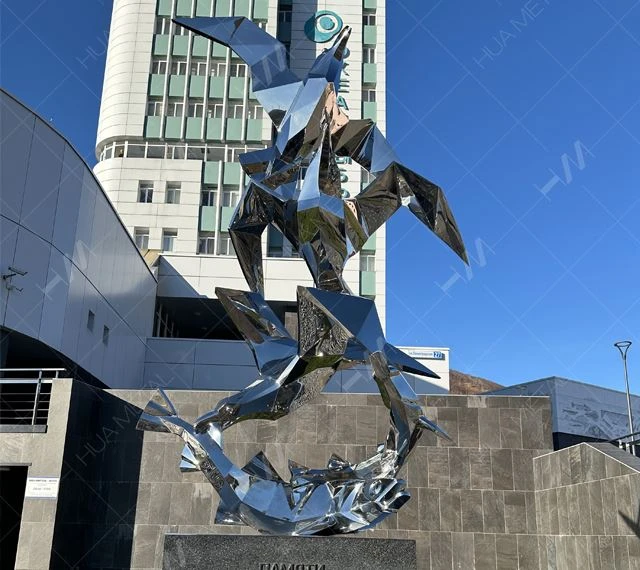 Stainless steel monument sculpture 01